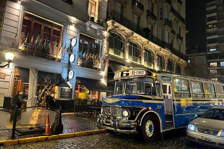 Gala Tango Dinner-Show med valgfri Classic Bus Transfer