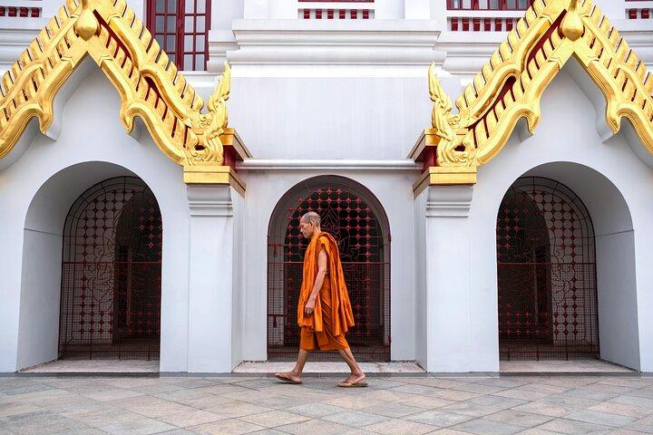 Ontwerp je eigen Bangkok-ervaring in een privé SUV-tour
