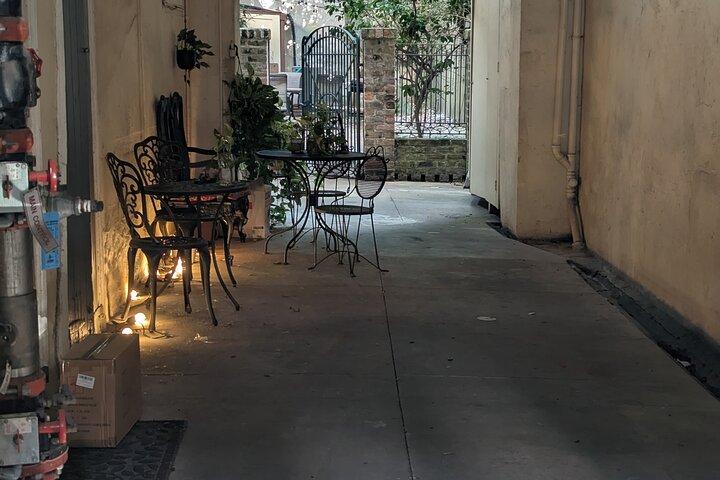 Gilded Grit : Women of the Vieux Carré Walking Tour （ヴィユー・カレの女たち）