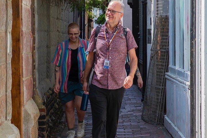 LGBTQ History Tour in Brighton (semi-privé)