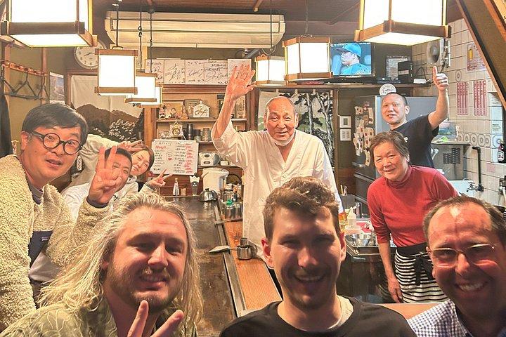 大阪の見どころウォーキングツアー：お城、道頓堀＆隠れ家