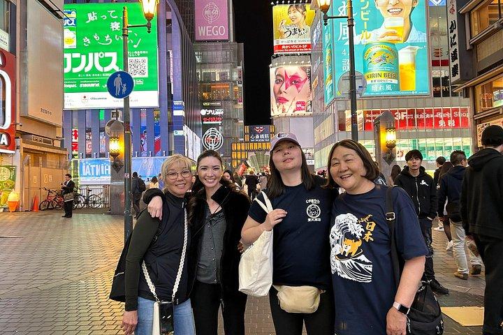 大阪の見どころウォーキングツアー：お城、道頓堀＆隠れ家