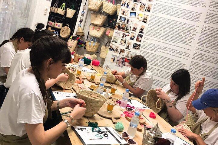 Marrakech – Embroidery Workshop in Arabic Calligraphy