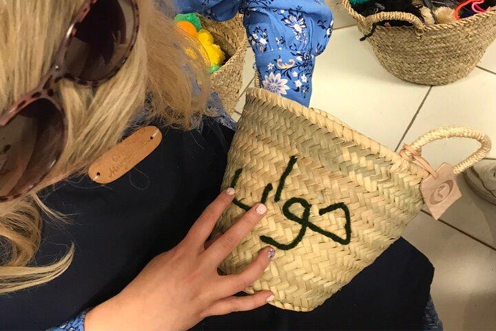 Marrakech – Embroidery Workshop in Arabic Calligraphy