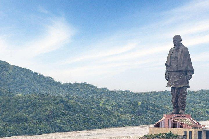 インドの帝国都市と観光ツアー