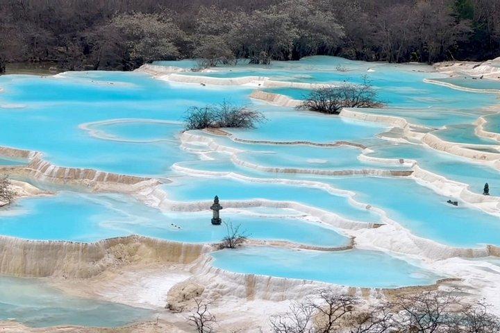 九寨溝五亜風景区と黄龍五亜風景区