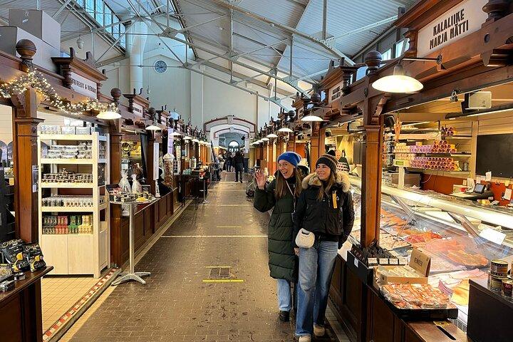 TASTE HELSINKI FOOD TOUR CLASSIC - プライベートフードツアー