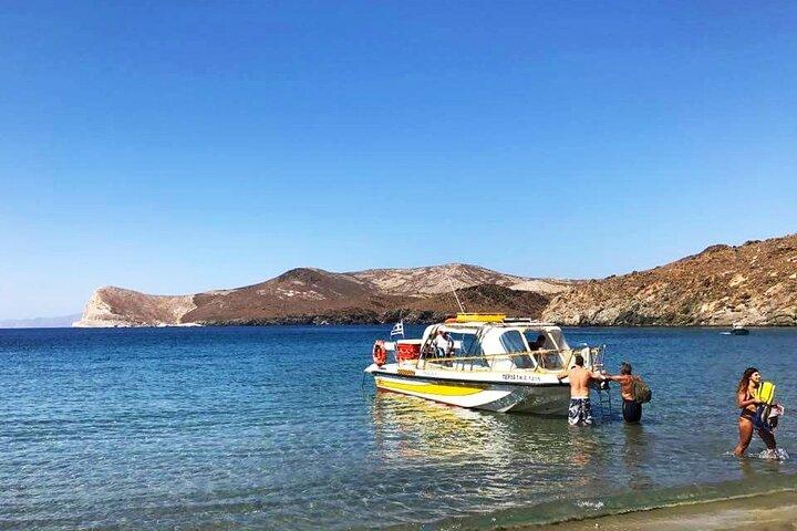 Boat and hike tour to the Hidden Beaches of Syros