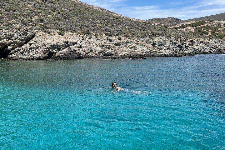 Boat and hike tour to the Hidden Beaches of Syros