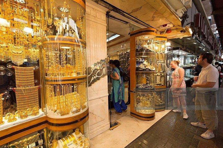 Old Dubai Walking Tour: A Taste of Tradition, Abra & Souk Secrets