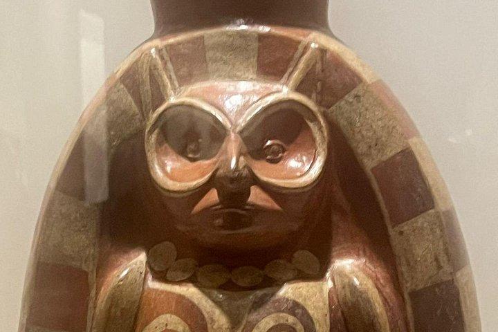 リマ文化午後ツアーラルコ美術館とマジックウォーターサーキット
