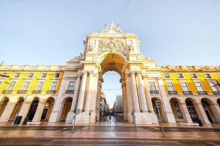 Lissabon und Madrid Luxus Private Road Trip