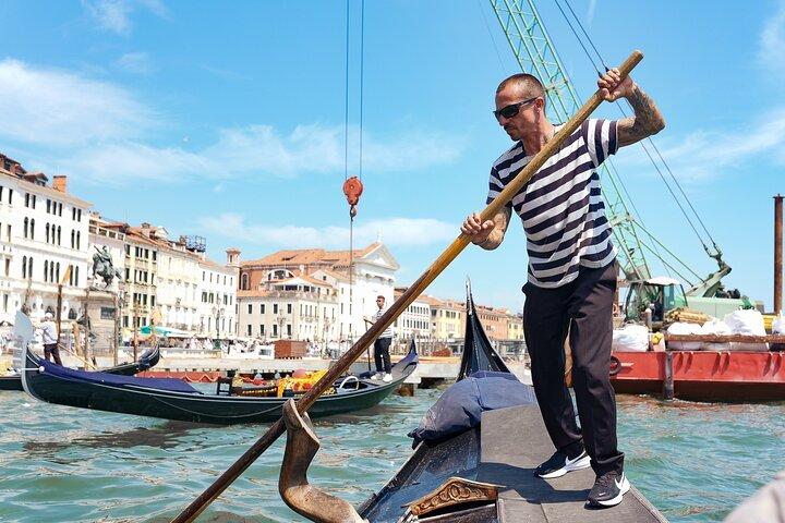 Venice Full-Day Tour from Lake Garda