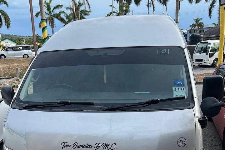モンテゴベイのAirbnb、ホテルへの空港送迎