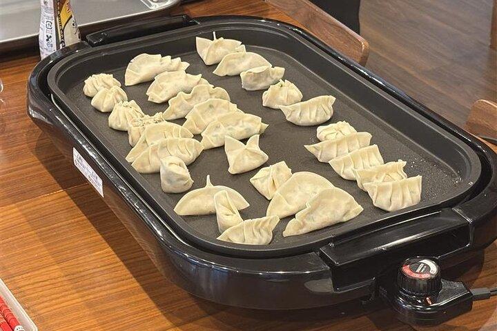 ゼロから餃子料理教室、東京でスーパー巡り