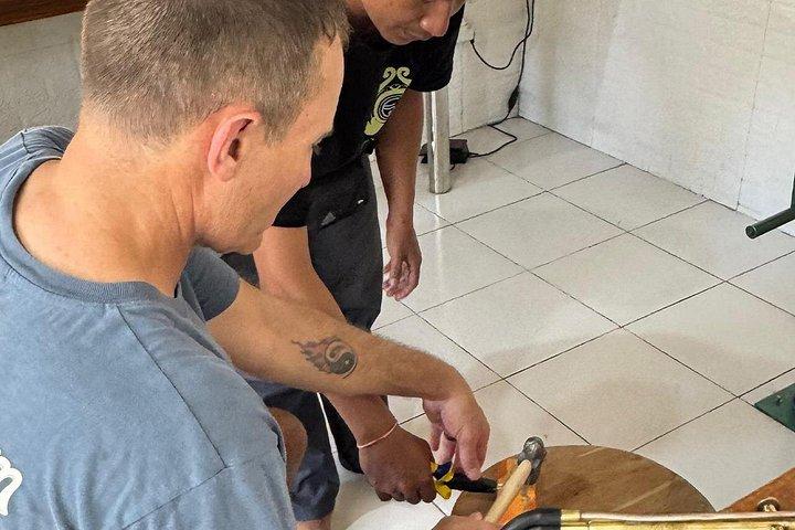 バリ島：スミニャックとレギャンでシルバージュエリー作り教室