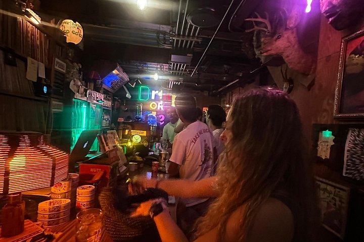Very Local Bar Hopping Tour in Kamakura
