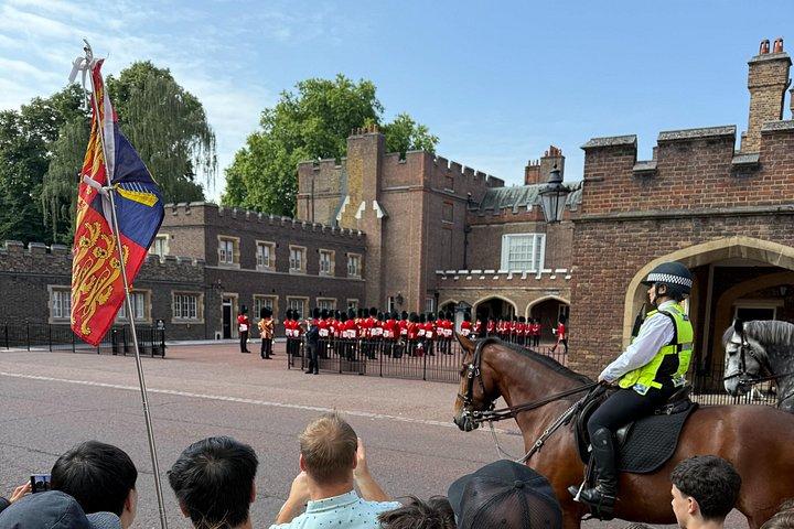 ロンドンプライベートブラックキャブツアー：思い出に残る3時間/ホテルピックアップ