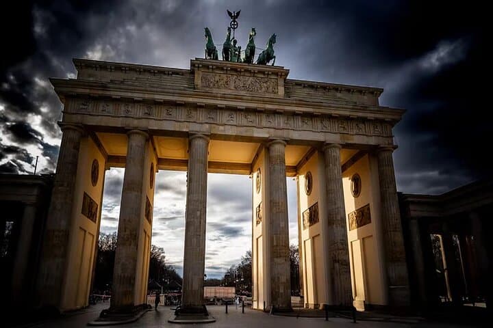 Berlin The Soul of the Capital, Premium Puzzle Tour & City Tour