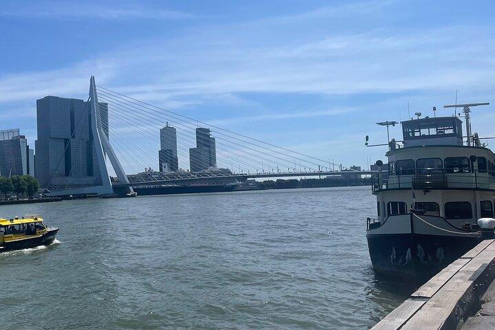 ロッテルダム：アート、歴史、建築セルフガイドオーディオツアー