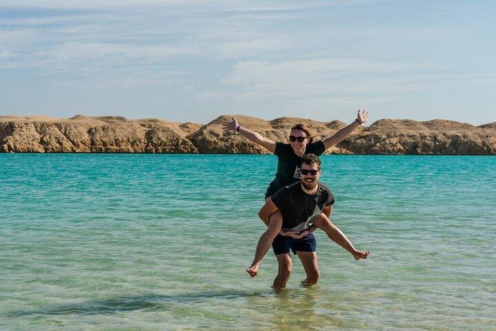Ras Mohammed Snorkeling Day Tour by Bus from Sharm El Sheikh