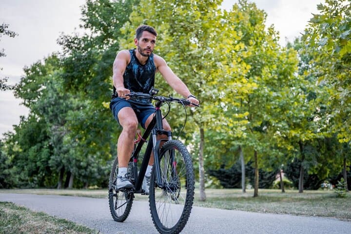 Central Park Bike Rental: Quality Bikes with Map, Helmet, Lock
