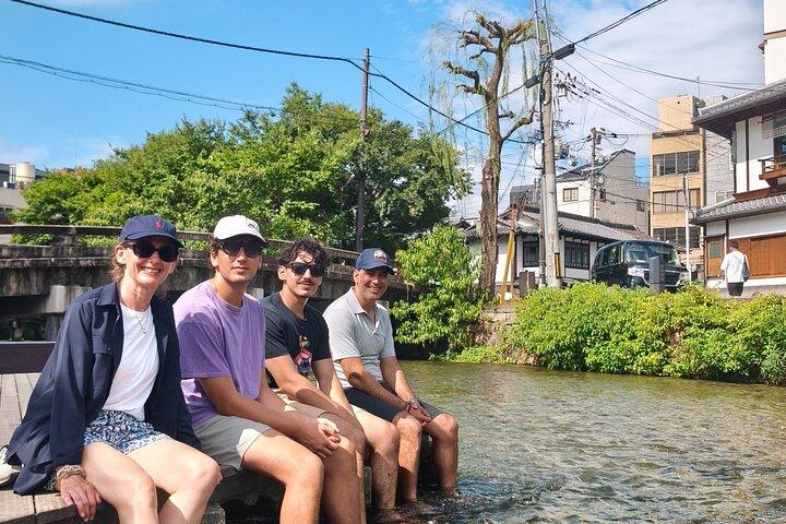 Kyoto : Aventure privée à vélo électrique avec un ami local