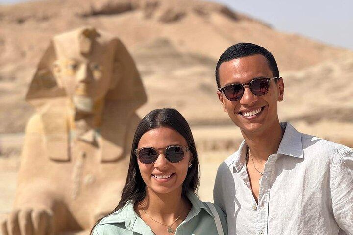 8-Day Nile Cruise Luxor to Aswan: Round-Trip Journey