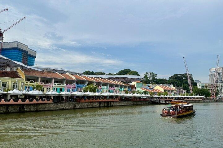 Singapore Story al quartiere civico Partecipa alla passeggiata + crociera sul fiume