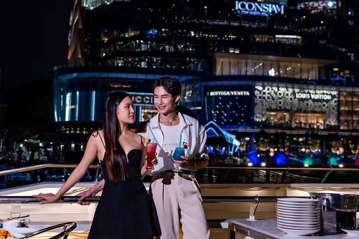 Riverside Bangkok Dinner Cruise com Buffet e Vista da Cidade
