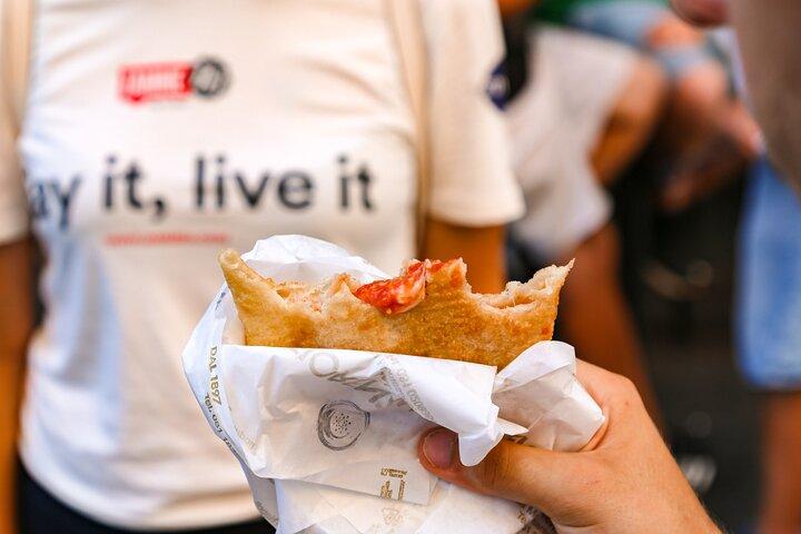 Tour guidato a piedi per piccoli gruppi di Napoli Street Food