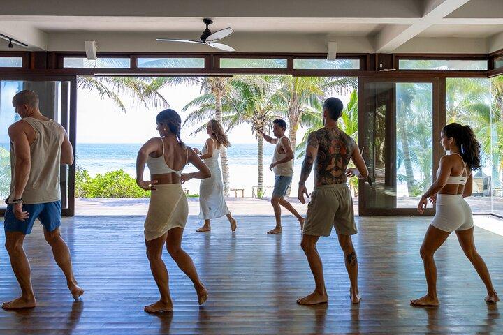 Tulum Salsa klass på stranden