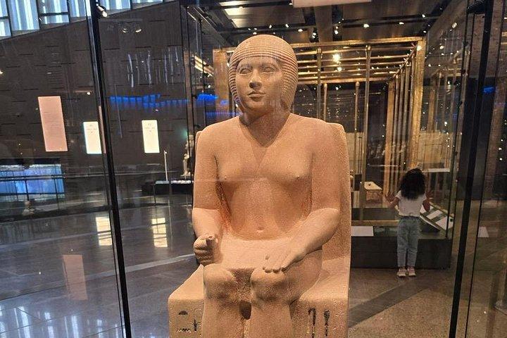 大エジプト博物館と王様の宝物プライベートツアー