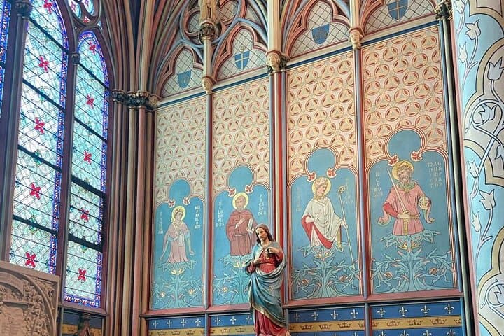 Notre‑Dame Cathedral Small Group Indoor Guided Tour