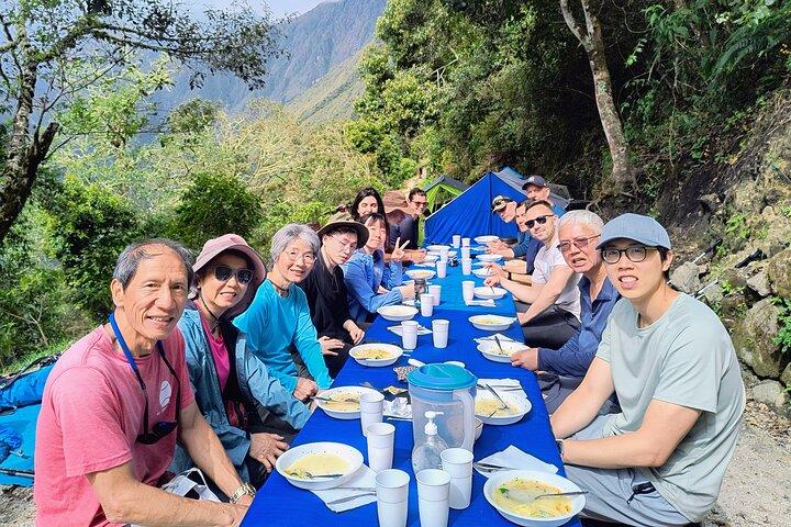 2 - Dag Inca Trail til Machu Picchu med VistadomeTrain
