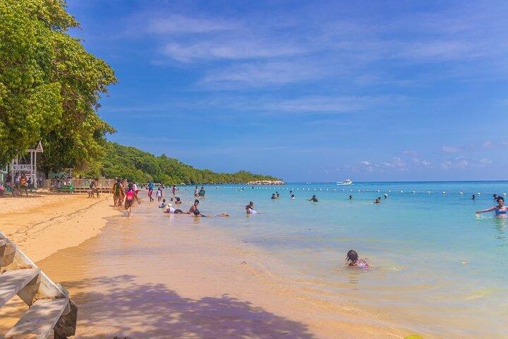 Blue Hole Secret Falls e Dunns River Falls Avventura