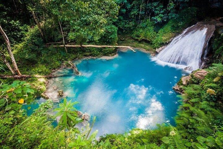 Blue Hole Secret Falls e Dunns River Falls Avventura