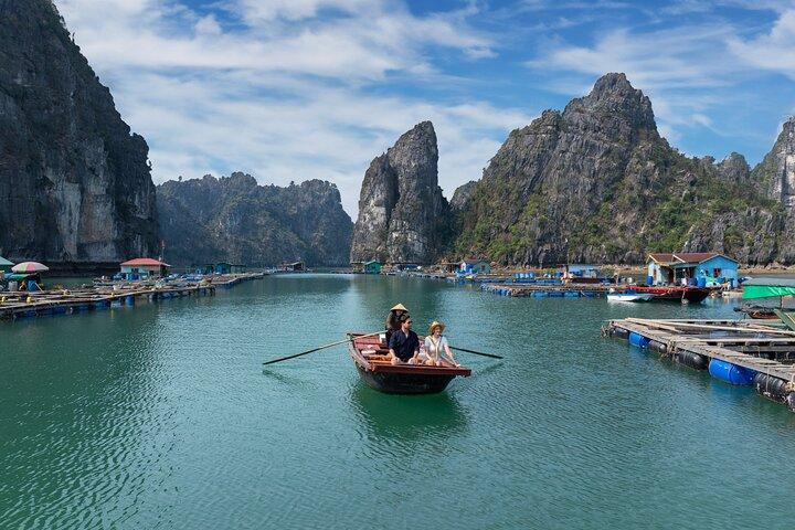 Hanoi : Halong Bay 2D1N Calista スイミングプール付き豪華クルーズ