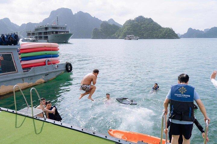 Desde Hanoi : Crucero de lujo Taliya en Ha Long & Lan Ha Bay