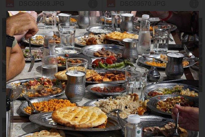 Taste of Istanbul: Traditional Turkish Food & Rooftop Experience