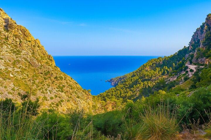 Excursión a Mallorca con almuerzo tradicional