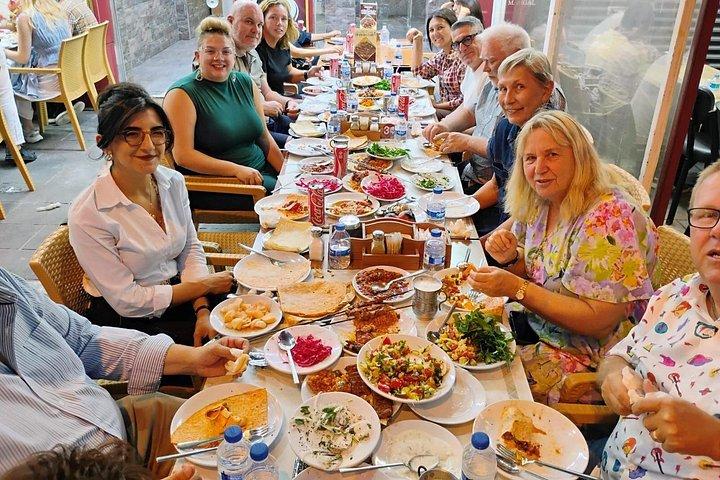 Taste of Istanbul: Traditional Turkish Food & Rooftop Experience