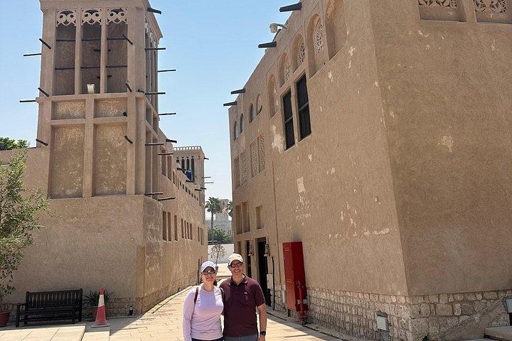 Dubai Old Town Walking Tour com degustações de comida de rua