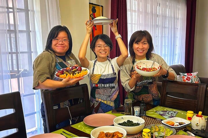 Traditional Kenyan Cooking Class & Local Market Tour