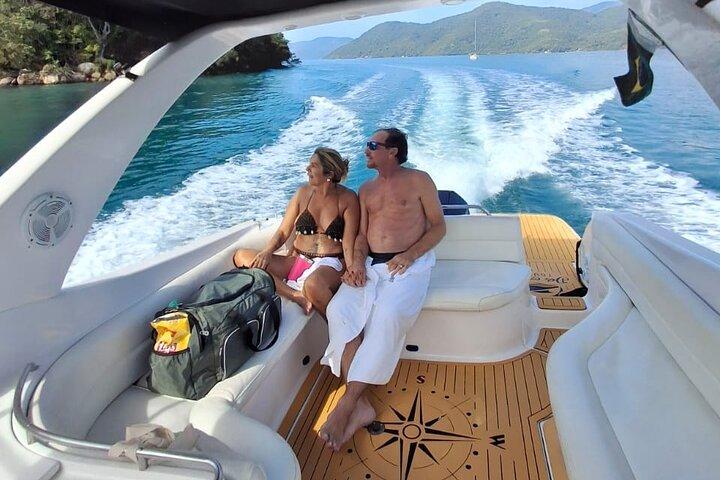 Lancha Privada VIP Paradise Ilha Grande e Traslado do Rio