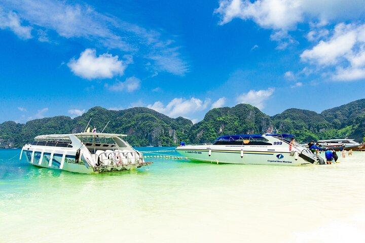 Phi Phi Islands Tagestour mit dem Schnellboot von Phuket