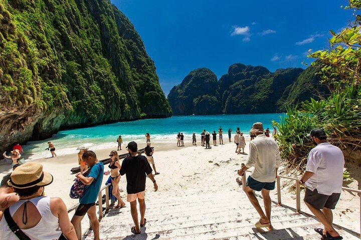 Phi Phi Islands Tagestour mit dem Schnellboot von Phuket