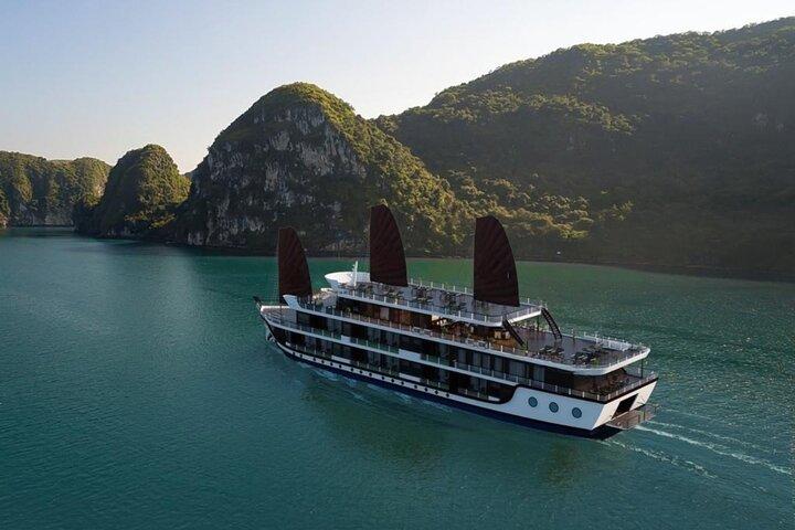 Bahía de Ha Long - Crucero de Lujo 5 Estrellas - Todo Incluido 2D1N Y 3D2N