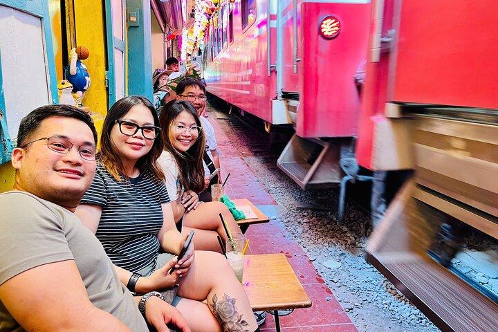 Hanoi efter mørket af motorcykel: Street Foods & Nightlife (4 timer)