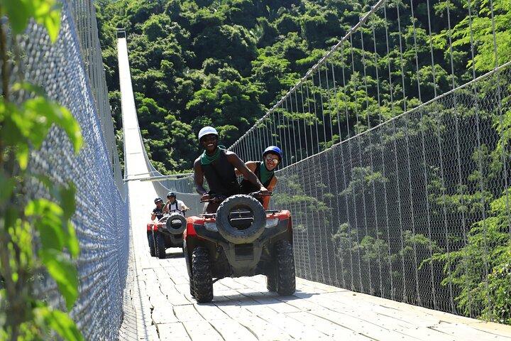 Combo ATV Jorullo Bridge + ziplines + muilezelrit